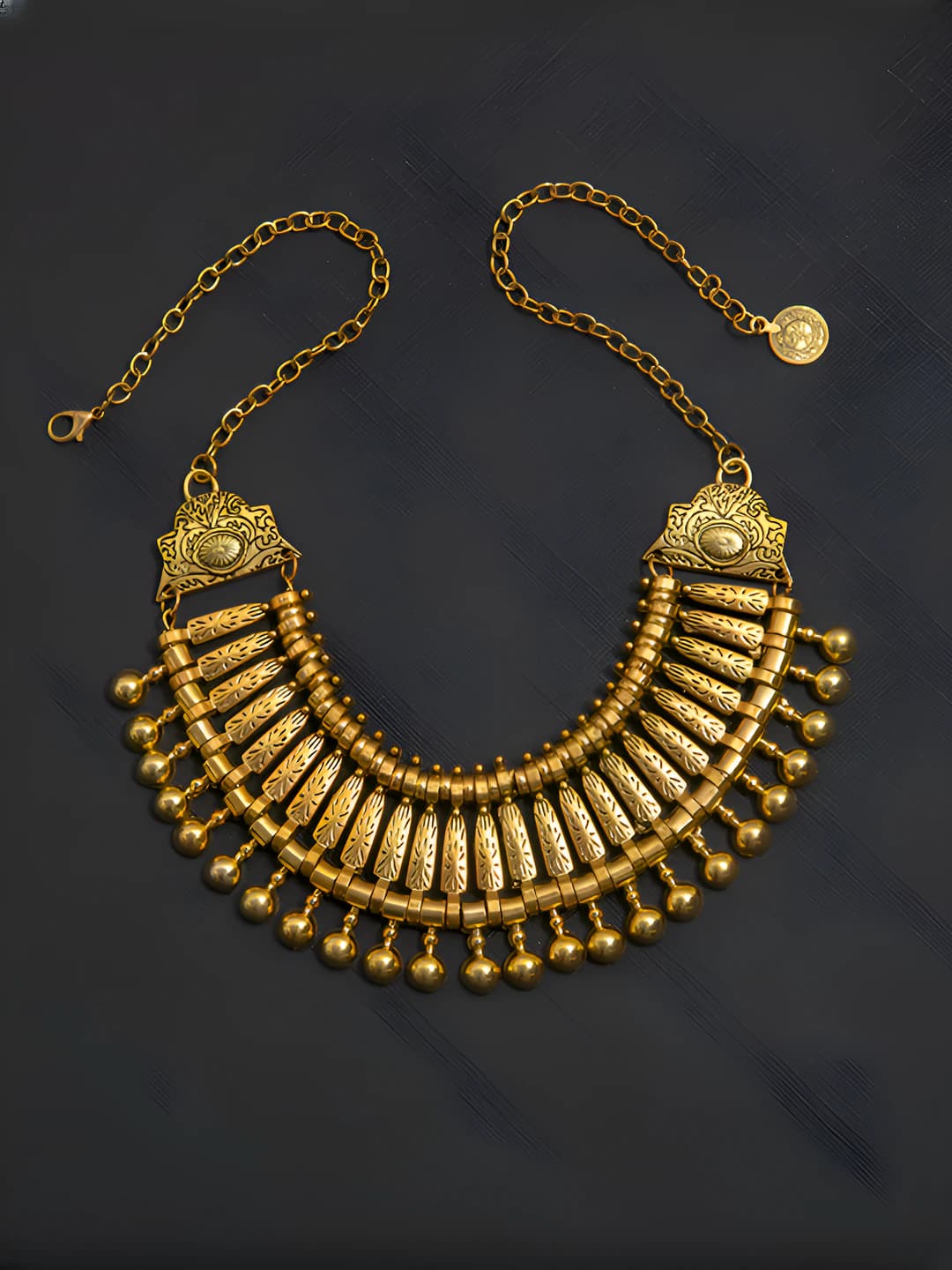 Women's retro carved tassel necklace, metal, handmade, teardrop shape, O-chain, 41-50 cm