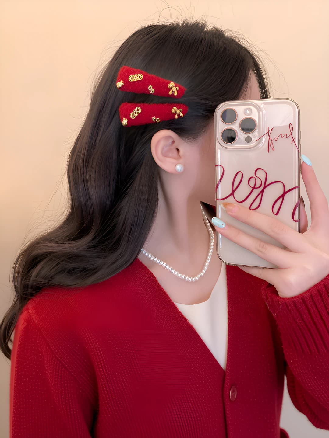 Women's hair clips and combs: red BB hair clip, handmade, casual style