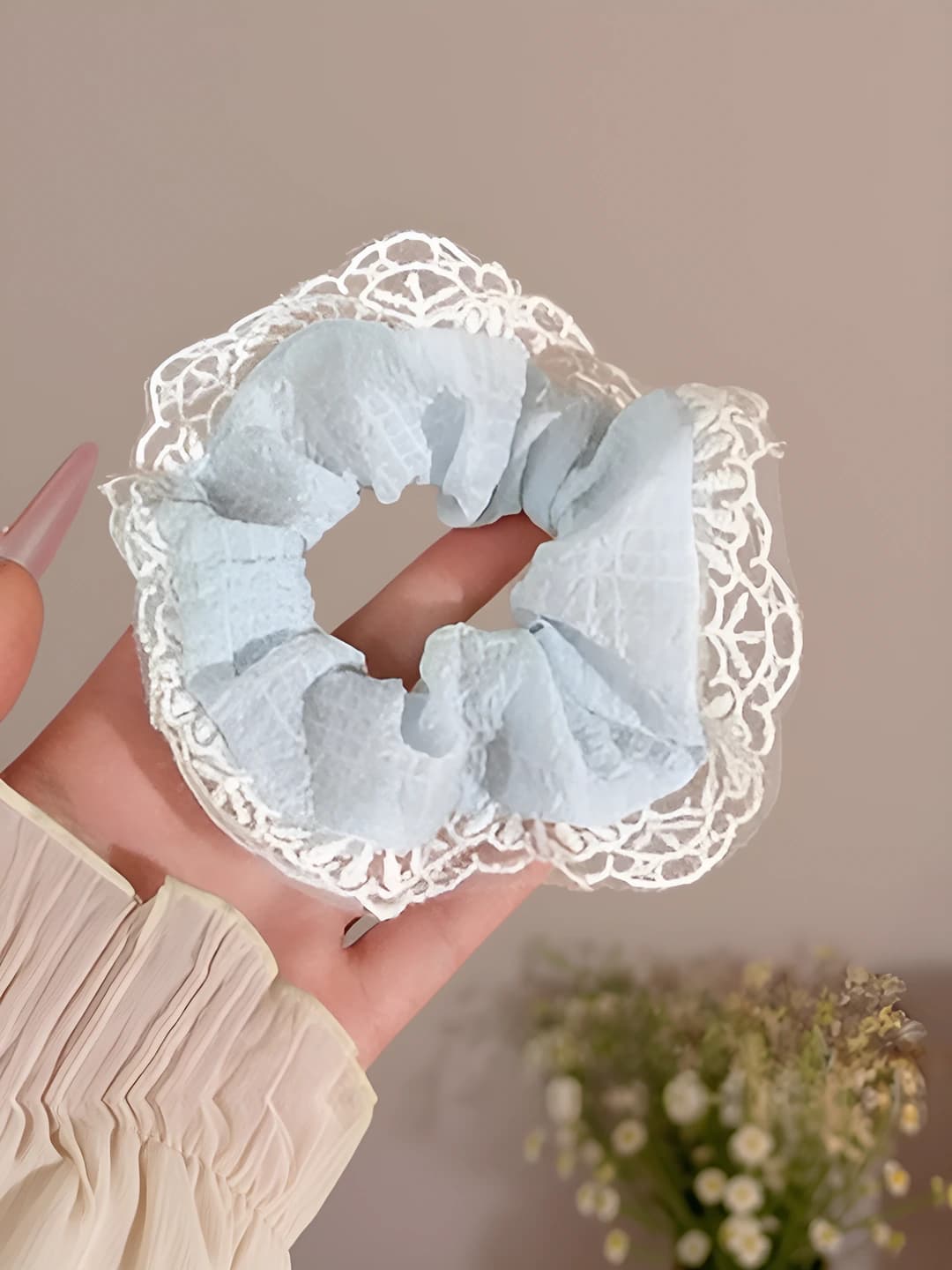 Blue lace scrunchie 10 cm