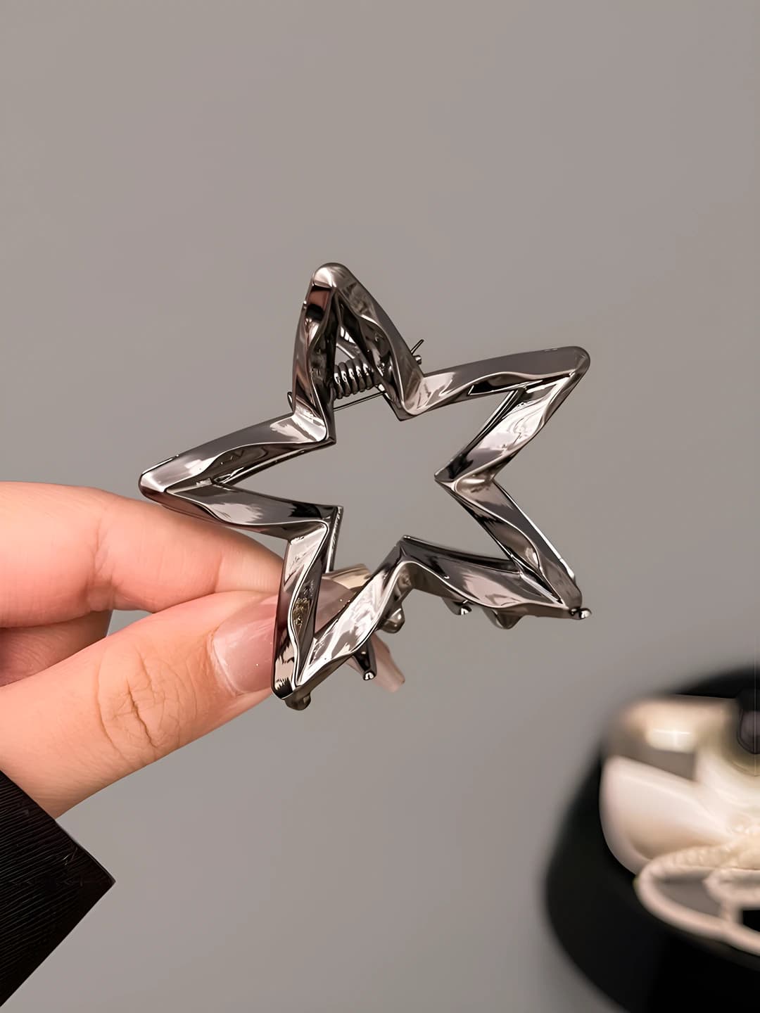 Wavy star - Black