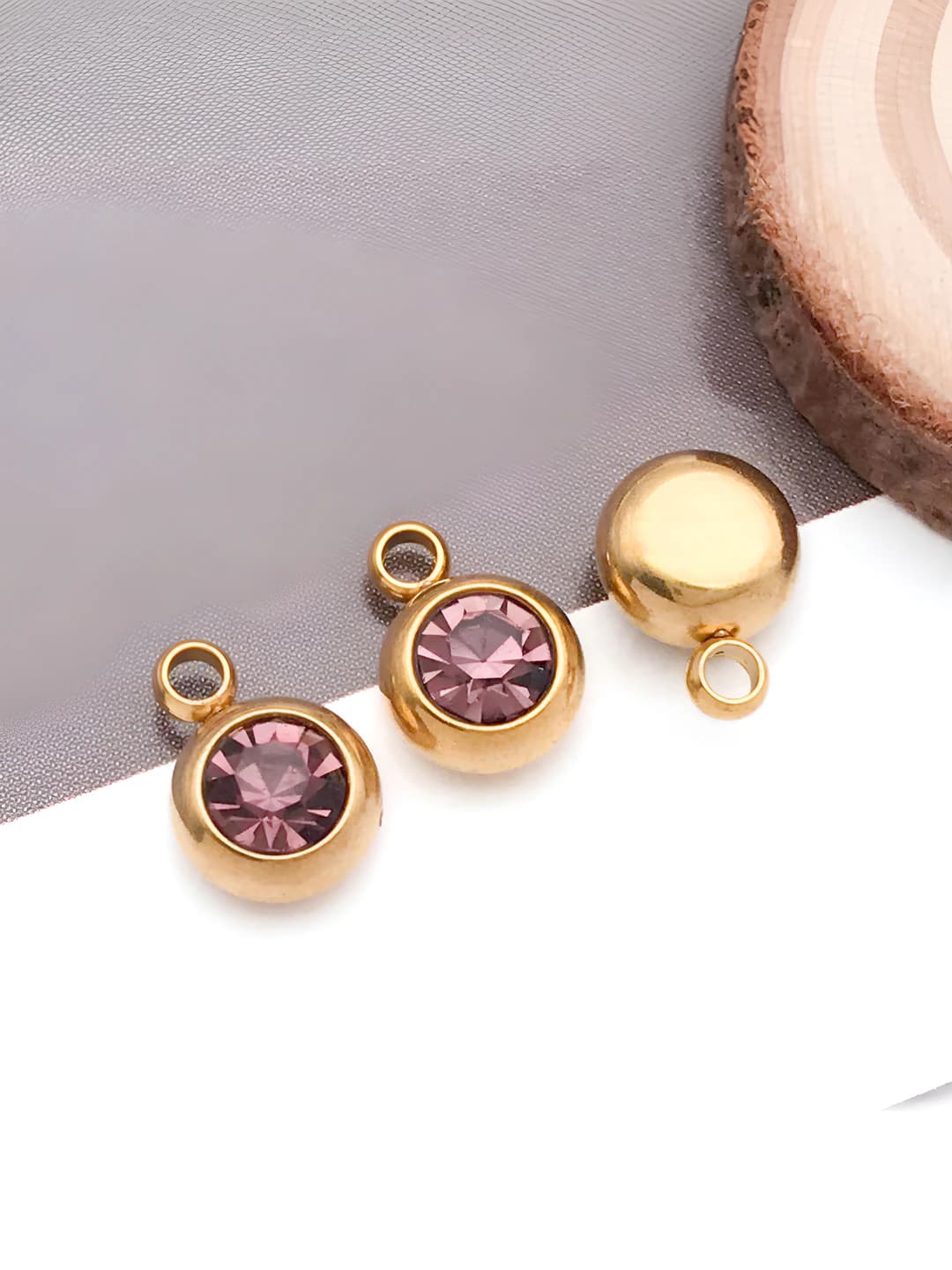 1 pc gold, 6x8.5x4mm, horizontal, 1.5mm, light purple