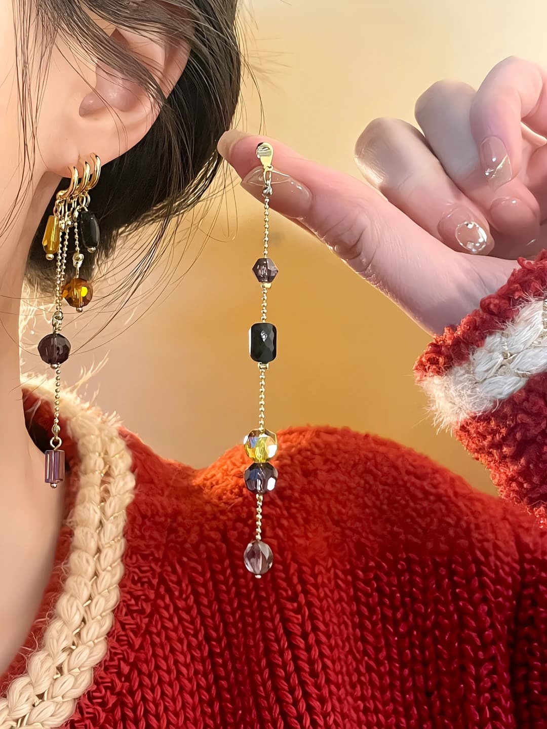Women's long crystal earrings for autumn-winter, geometric design, gold plating, chic style