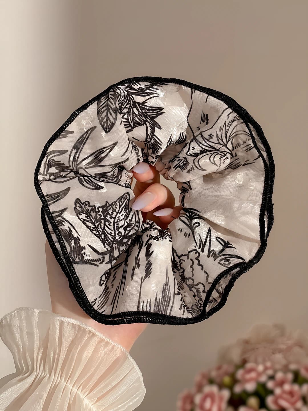 1# Printed ruffle hair tie 15 cm