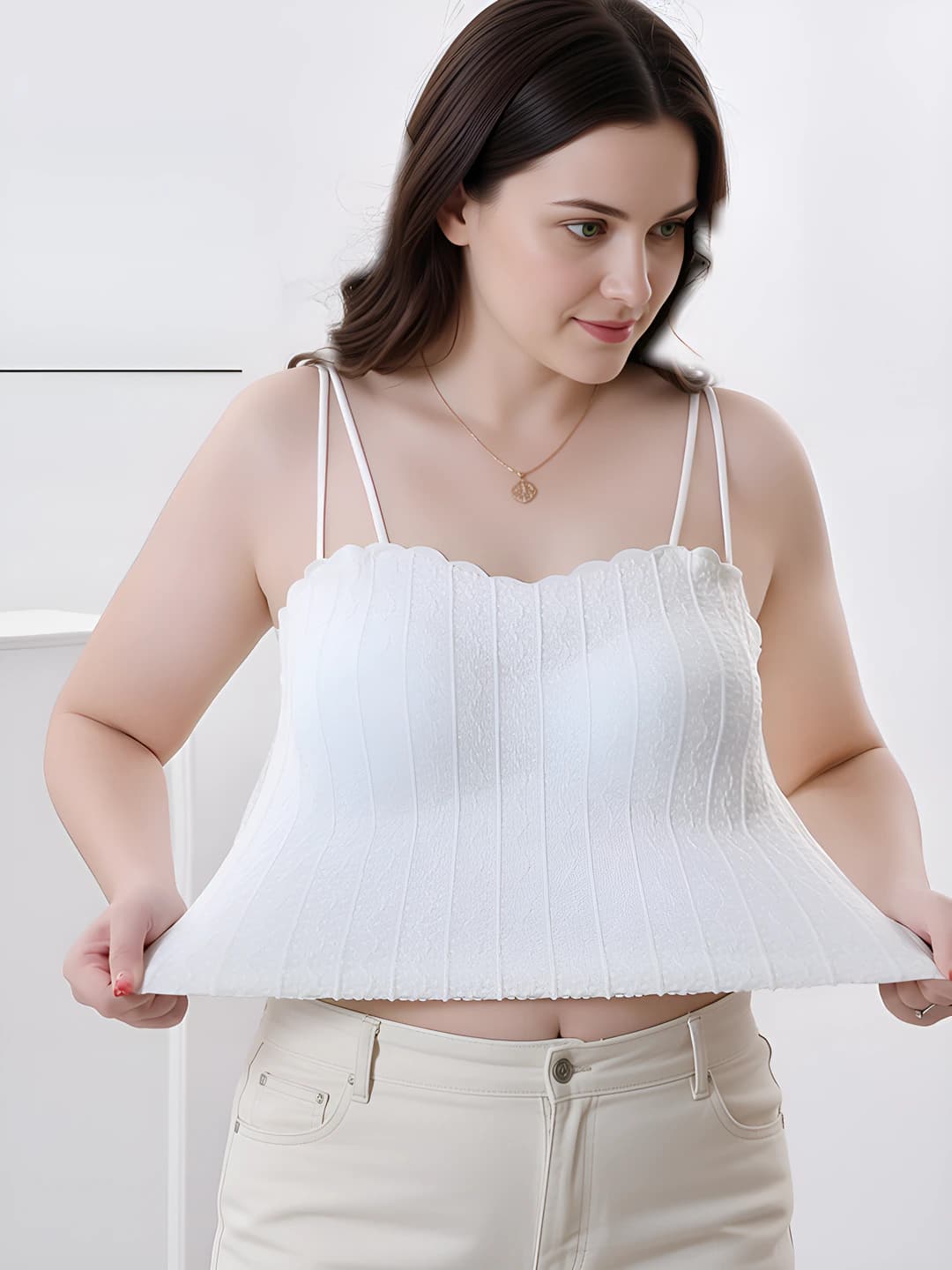 Women's shapewear camisoles: plus size, breathable, thin, seamless, with integrated bra, V-neck, all-season