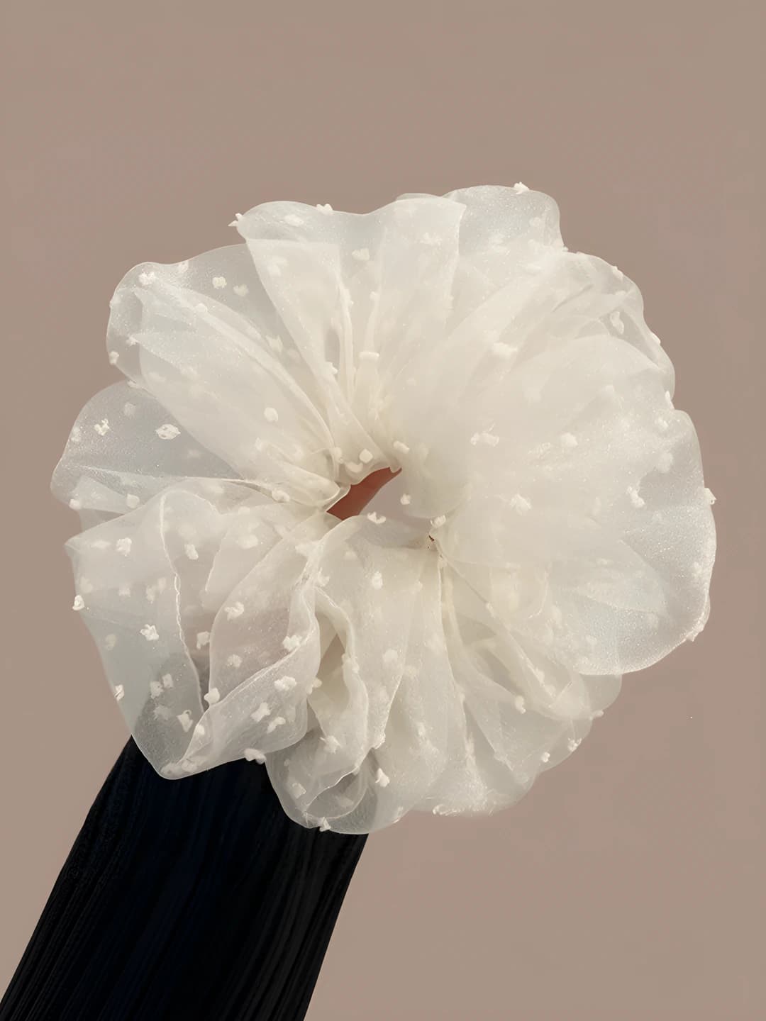 1# White butterfly scrunchie ~18 cm