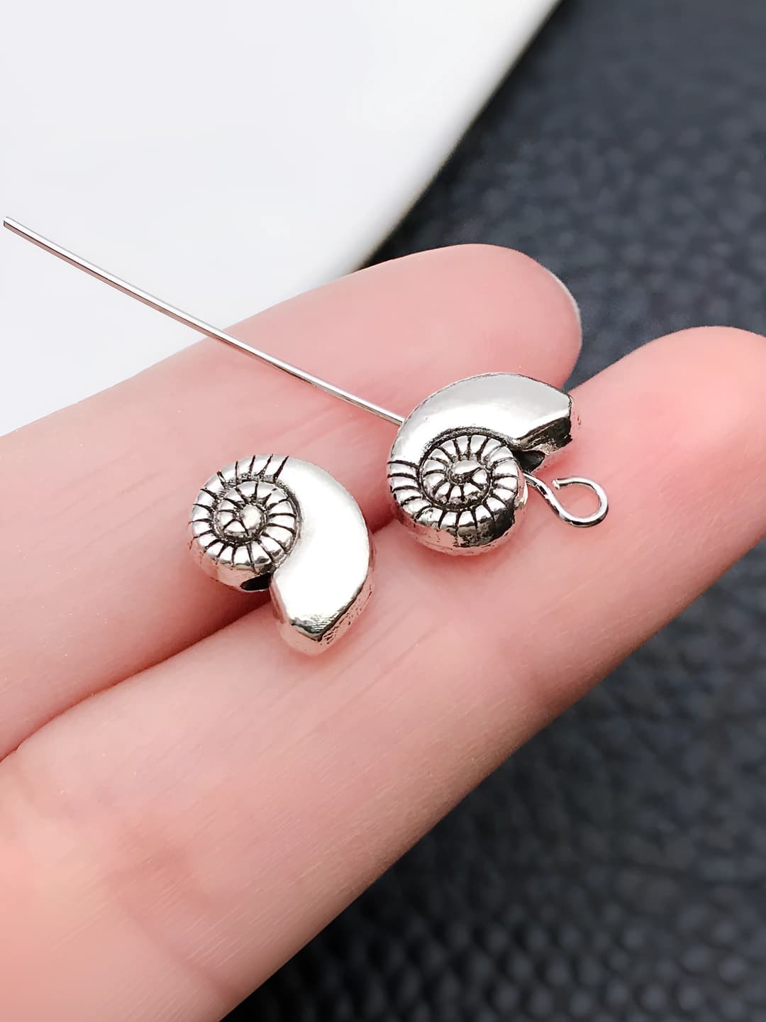 1 шт. старинное серебро морская раковина, 6x9mm, 1.3g