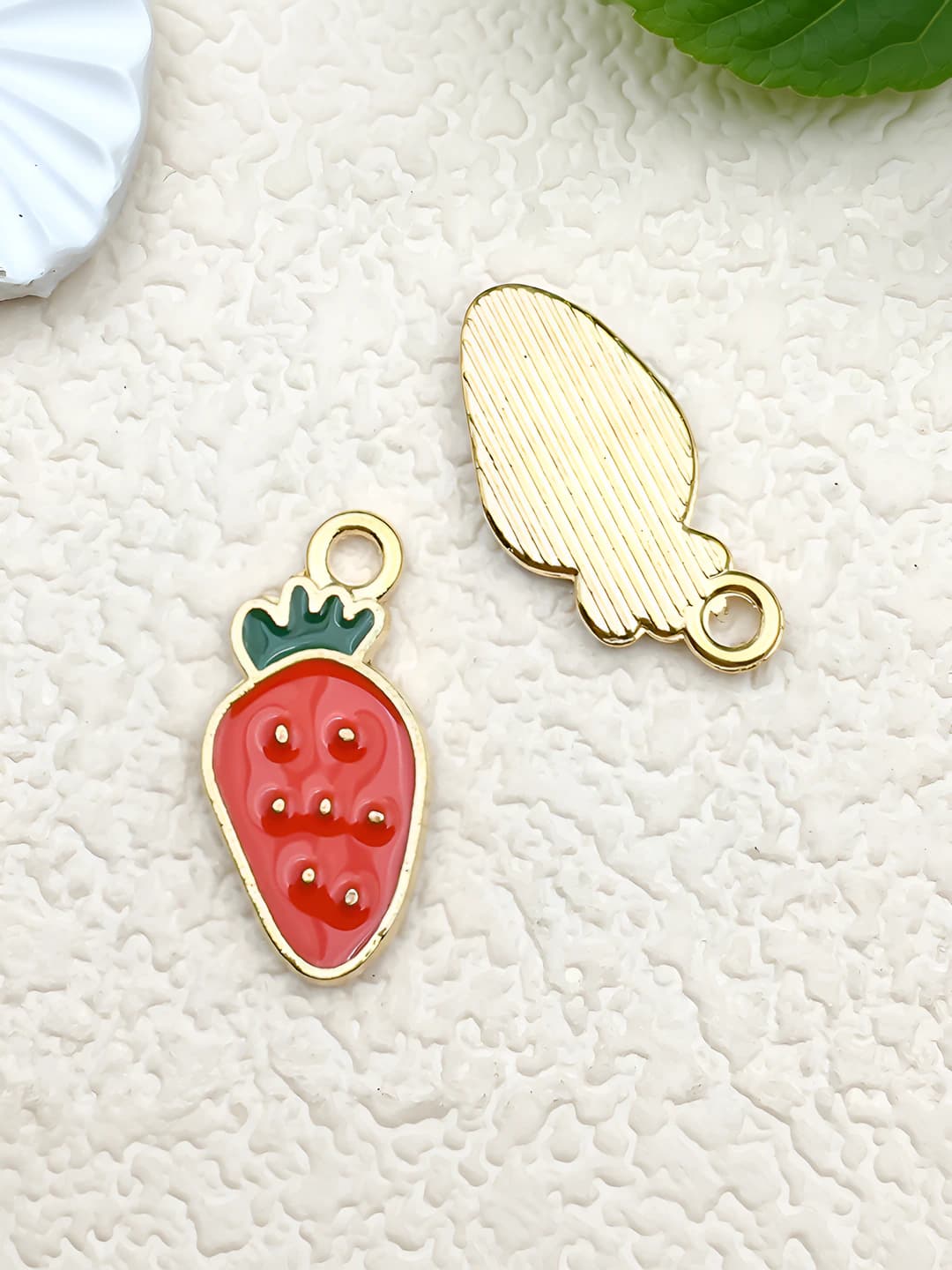 Strawberry, 9x18mm, 0.8g