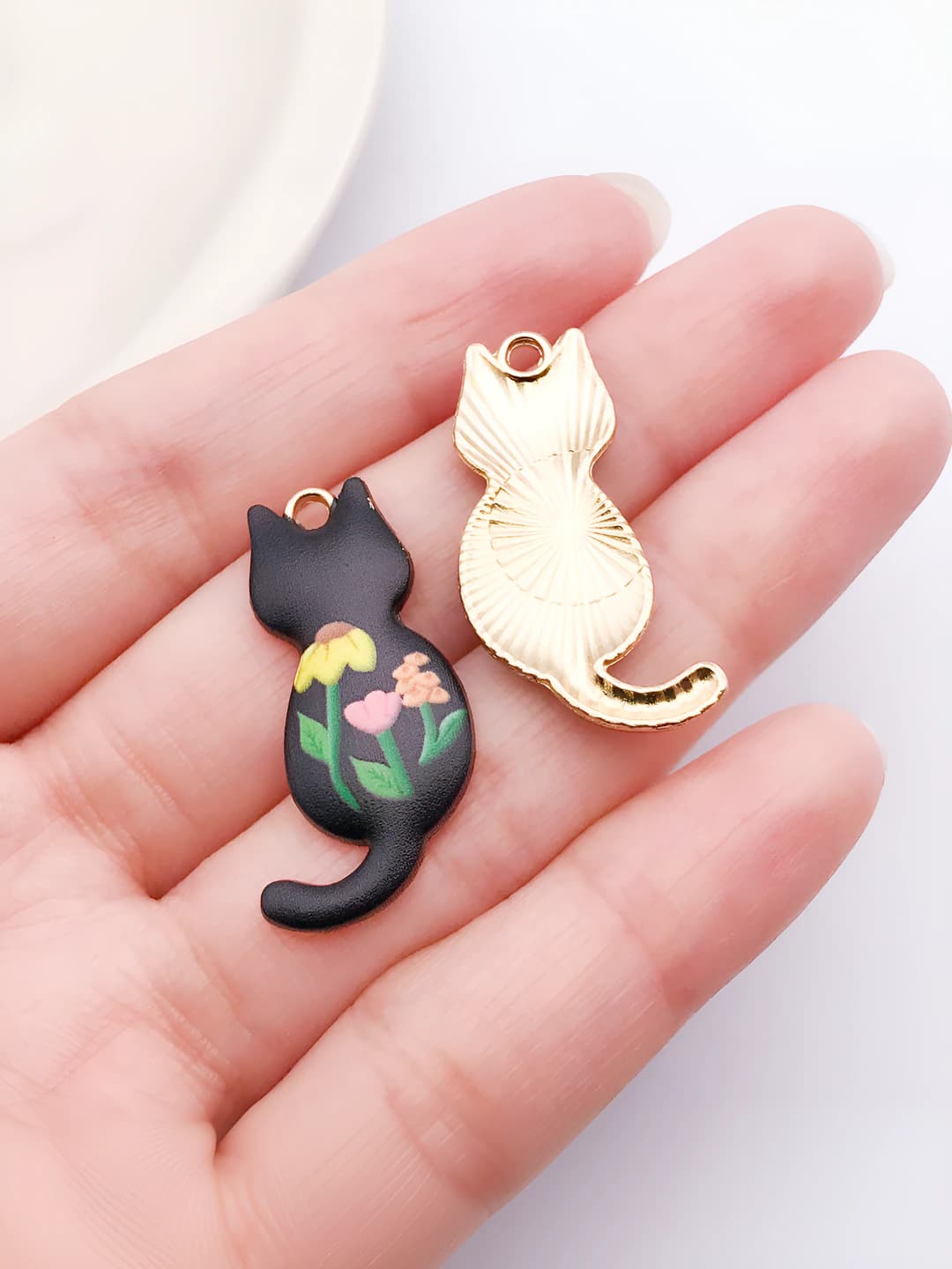 1 шт чёрный кот со спины 30x17x3mm-1.8g