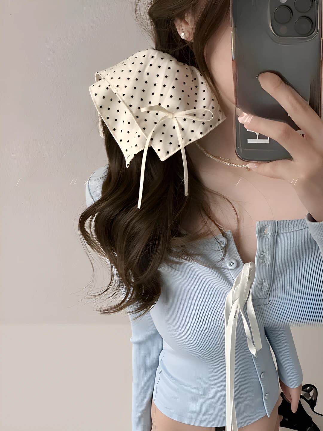 Polka dot square, 26 cm