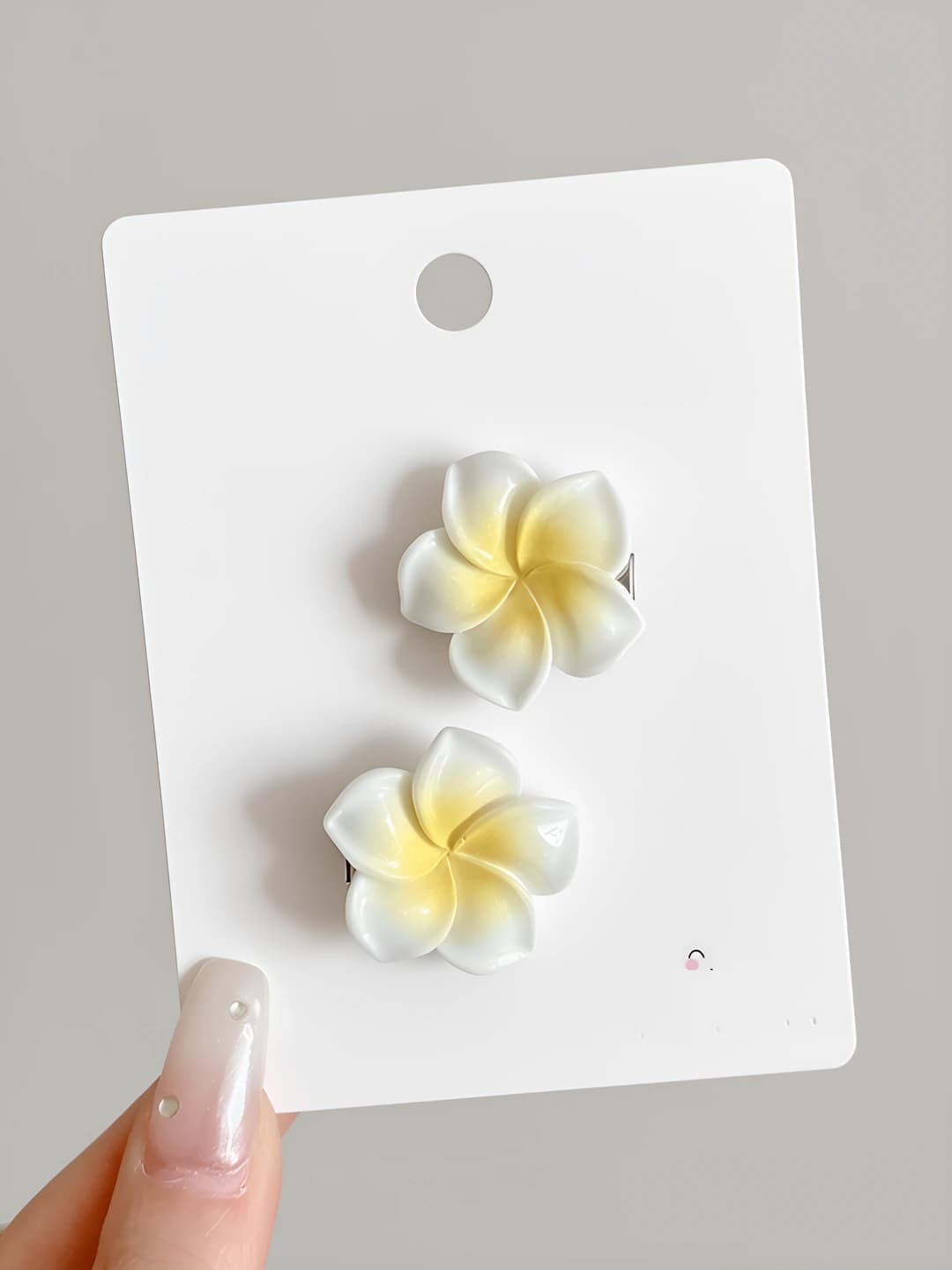 6# katta plumeria soch klipi 2 dona 3cm