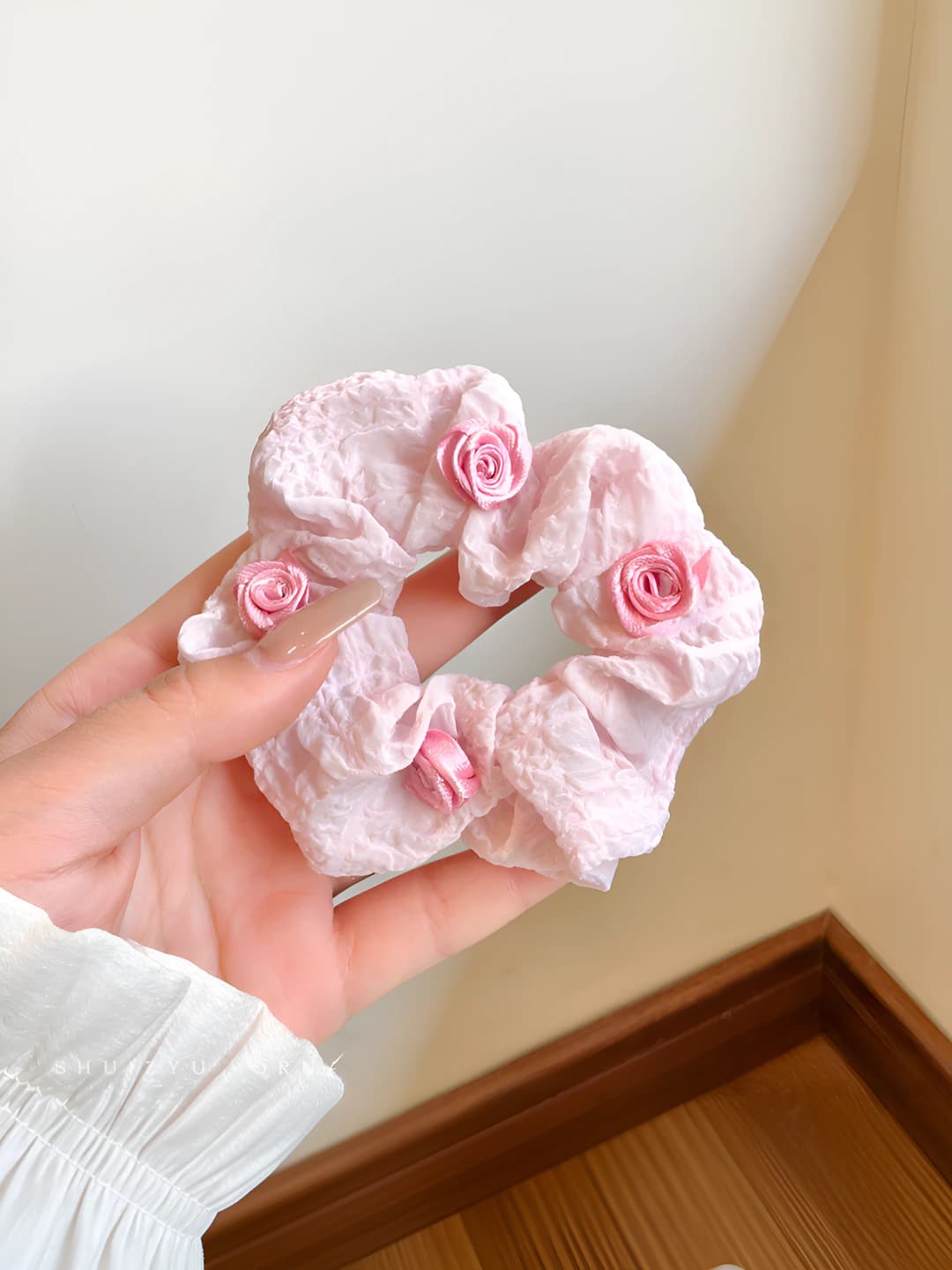 Pink, rose