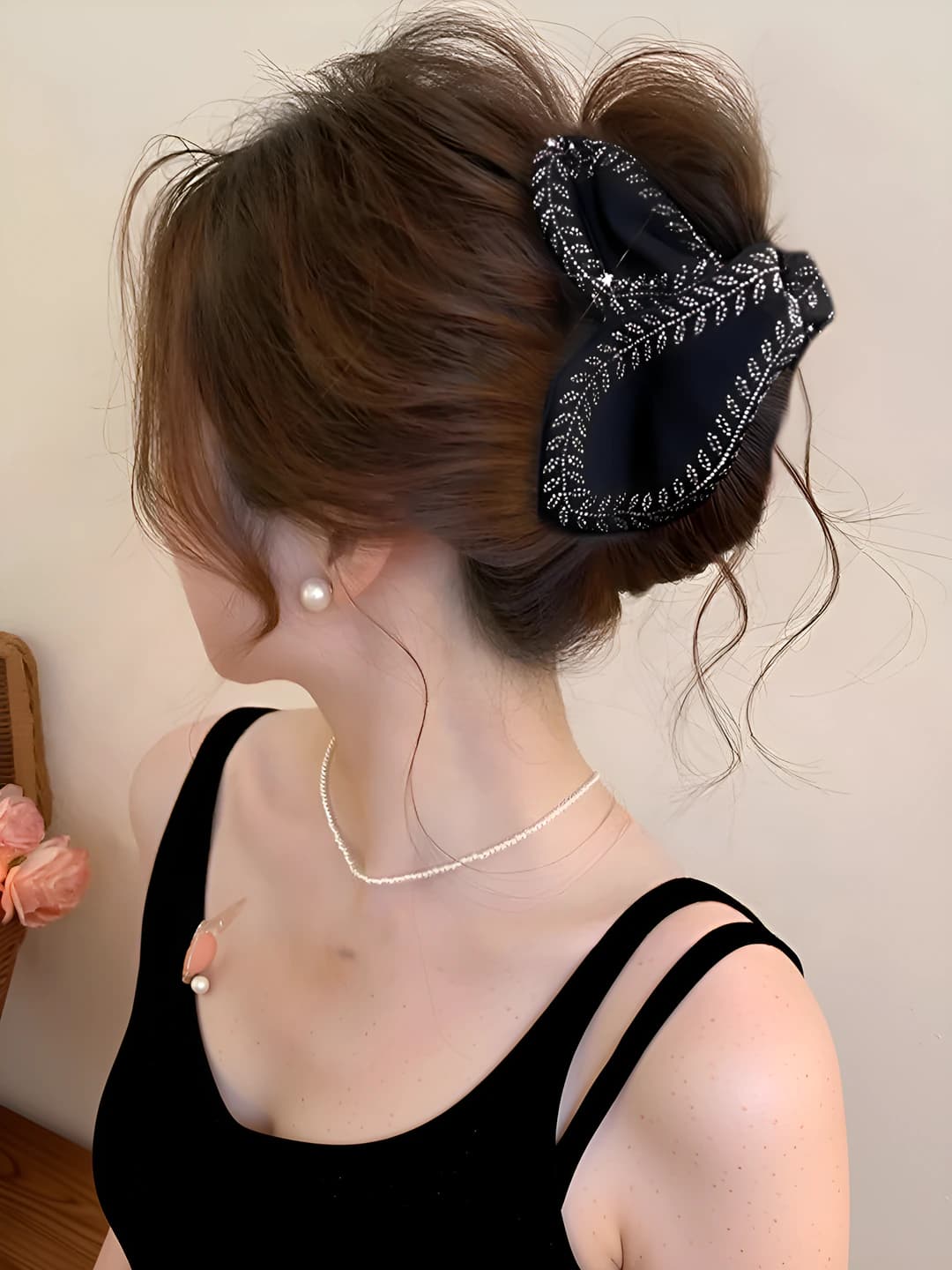 5# Black leaf triangle clip 13 cm