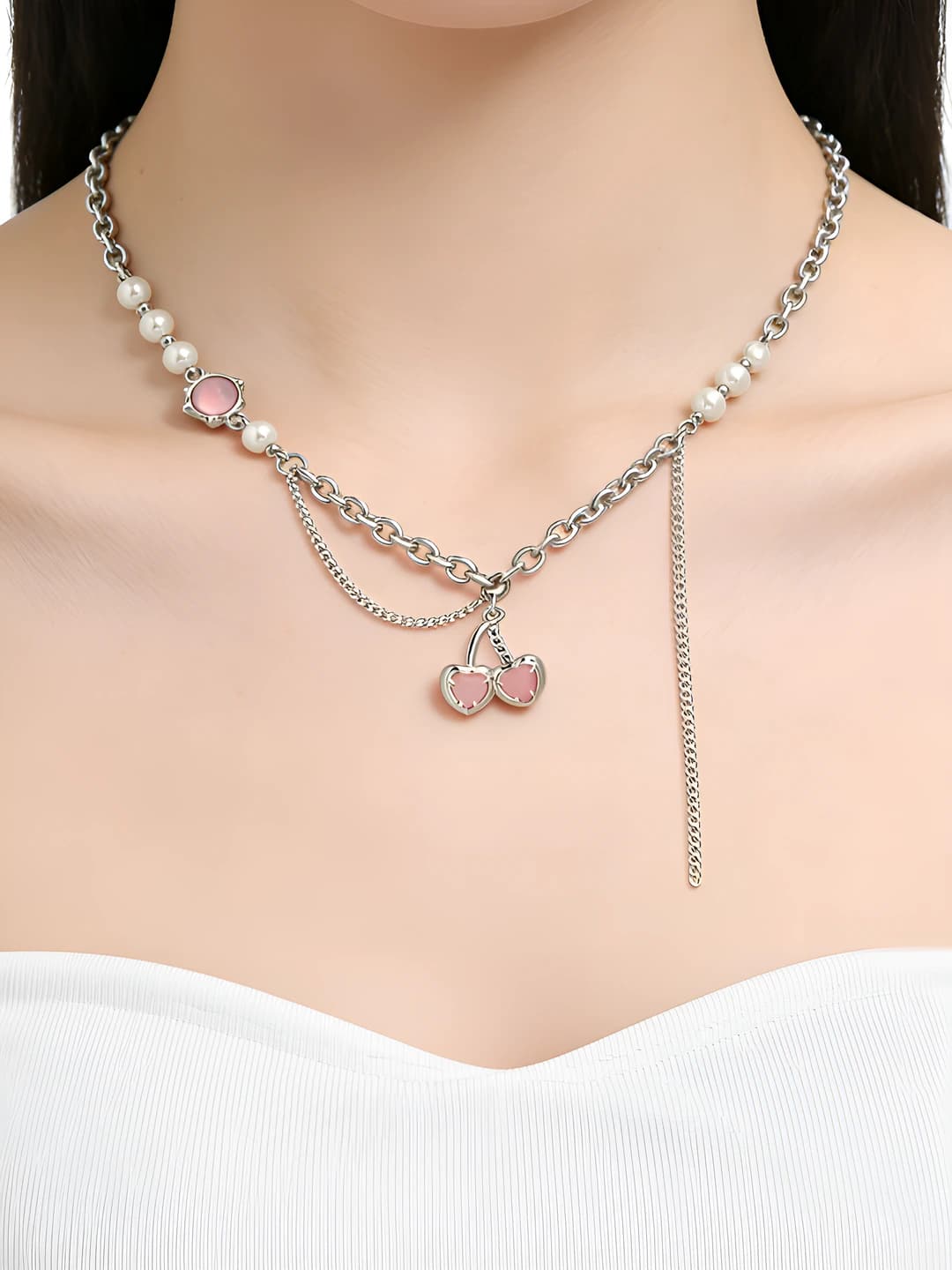 Ayollar uchun pushti cherry dizaynli marjon: shirin va kulrang uslubdagi perla va metall qo'shilgan, o'ziga xos dizayn, yuqori darajadagi ko'krak bo'g'im zanjiri