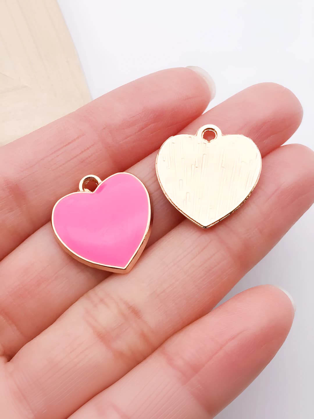 Rose red large heart 17x19mm