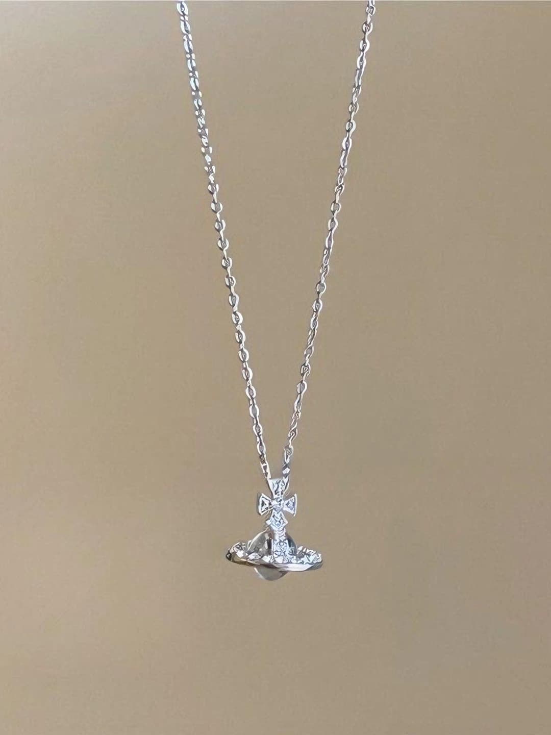 Small 3D silver bracelet
