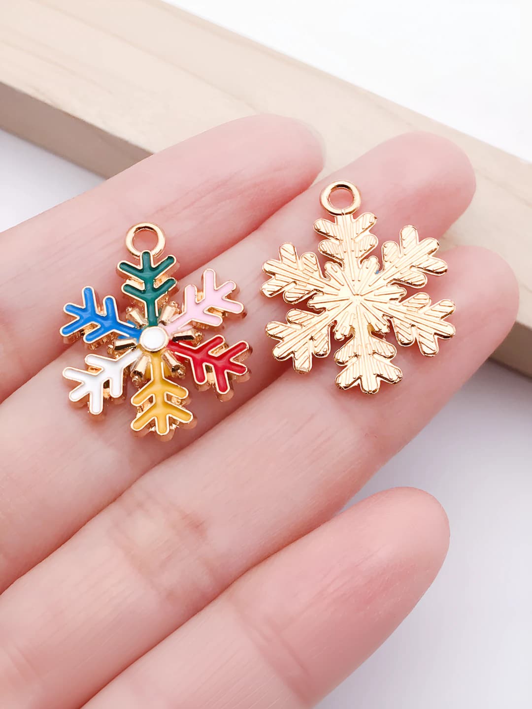 1 pc Multicolour, 24x19mm