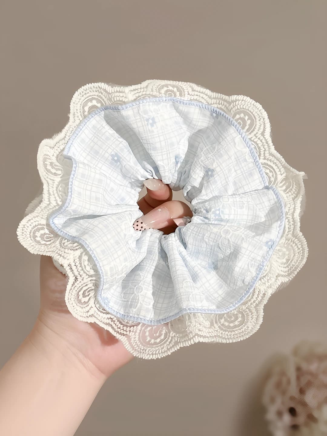 2# Blue plaid lace edge ~16 cm