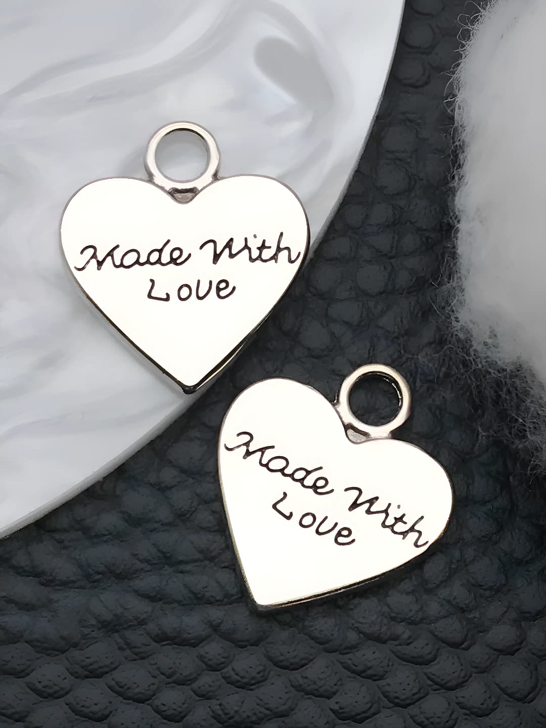 Apricot heart letters madewithlove 17x19mm-2.1g