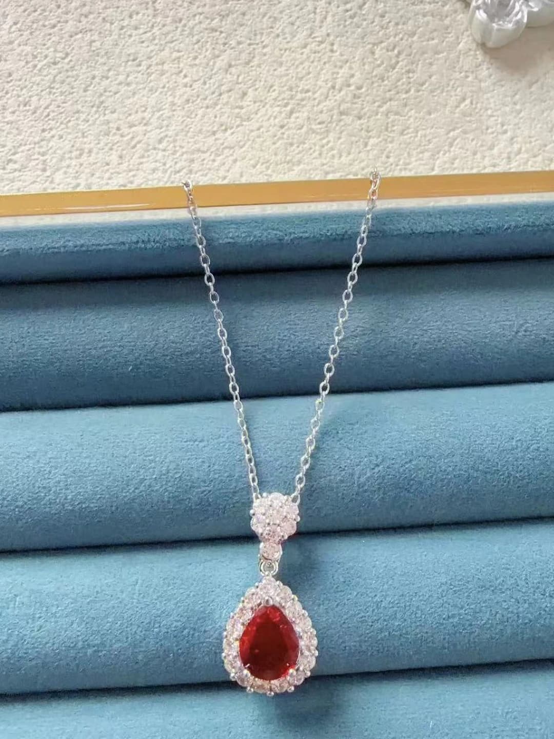 Silver-red