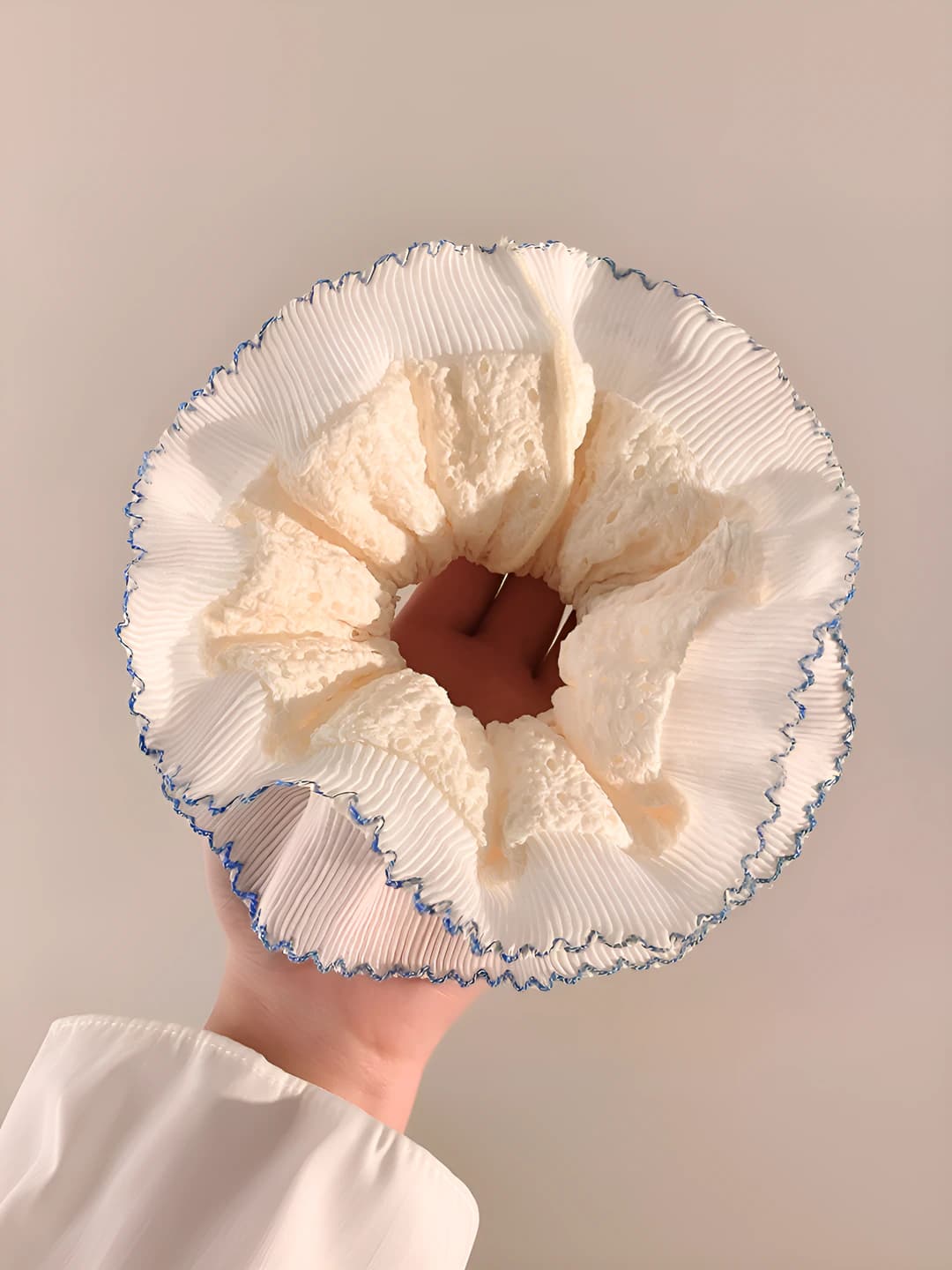 2# Double layer blue floral lace edge - 16 cm