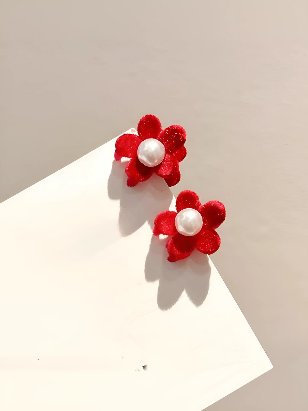 18# Wine red 5-petal flower, 1 pair