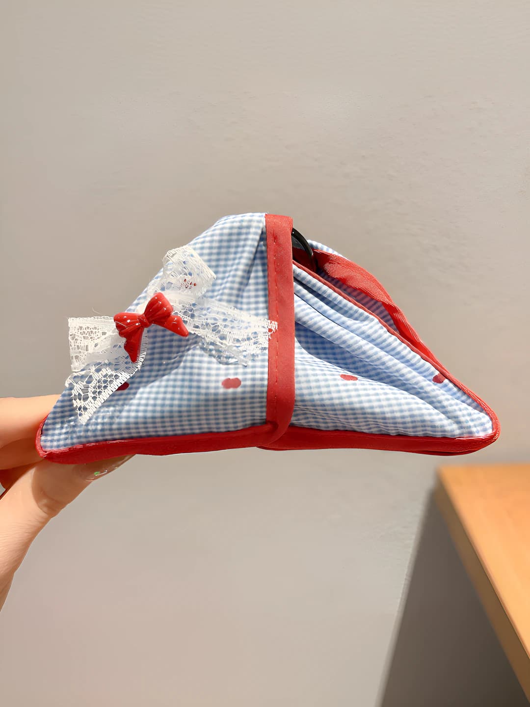 1# Blue bow clip 13 cm