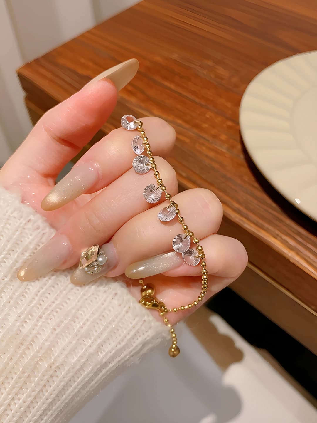 S681 Gold