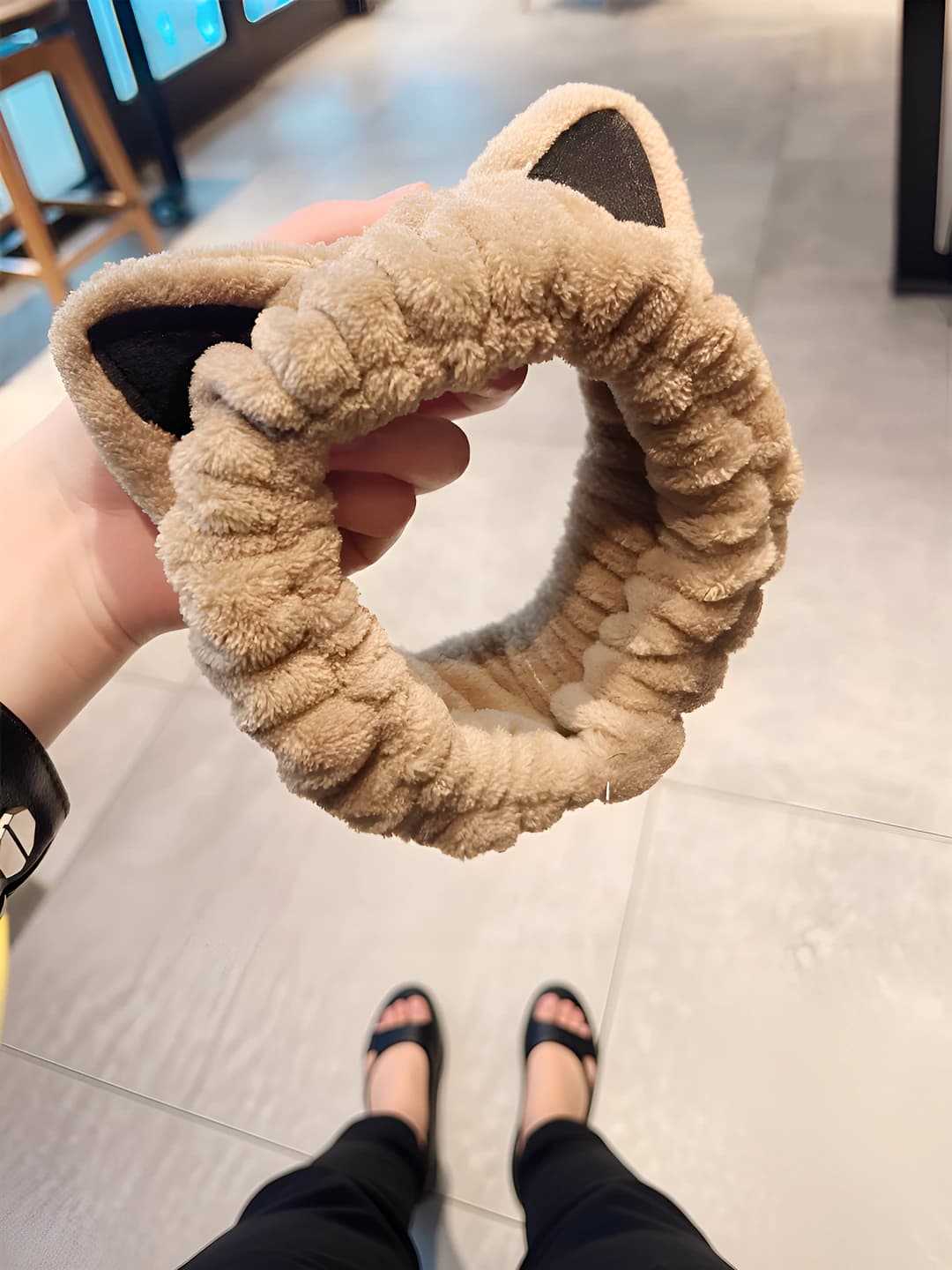 Кофейный, кошачьи ушки