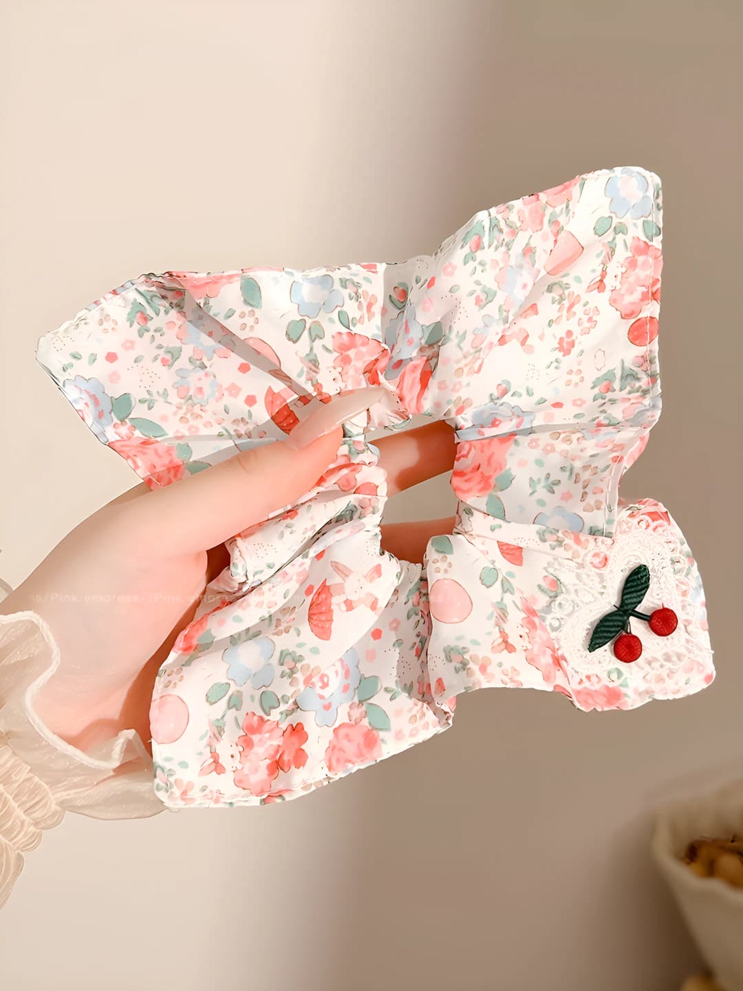Pink floral cherry 22*22 cm