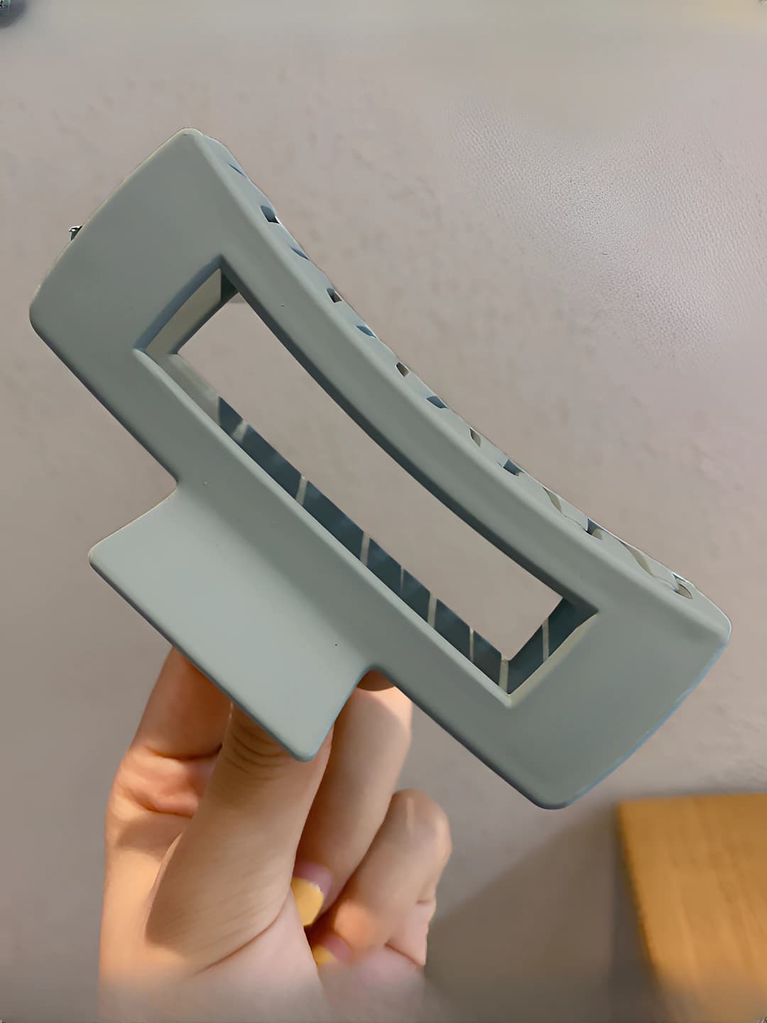Moviy kvadratli klips, 11 sm