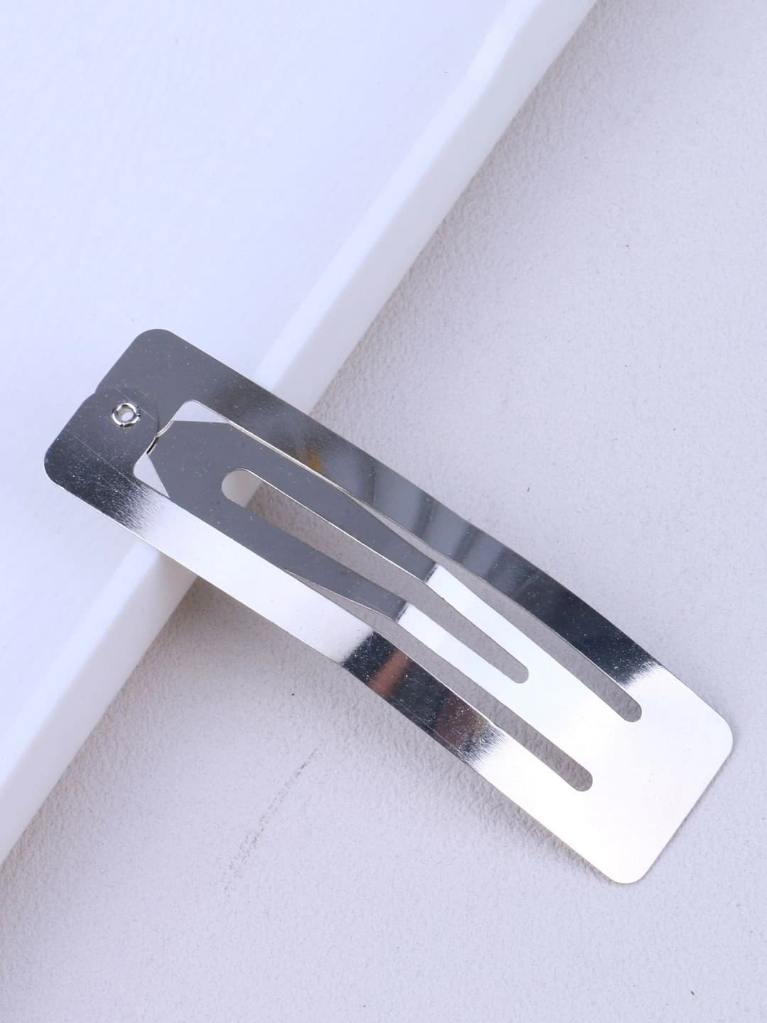 8 cm square silver