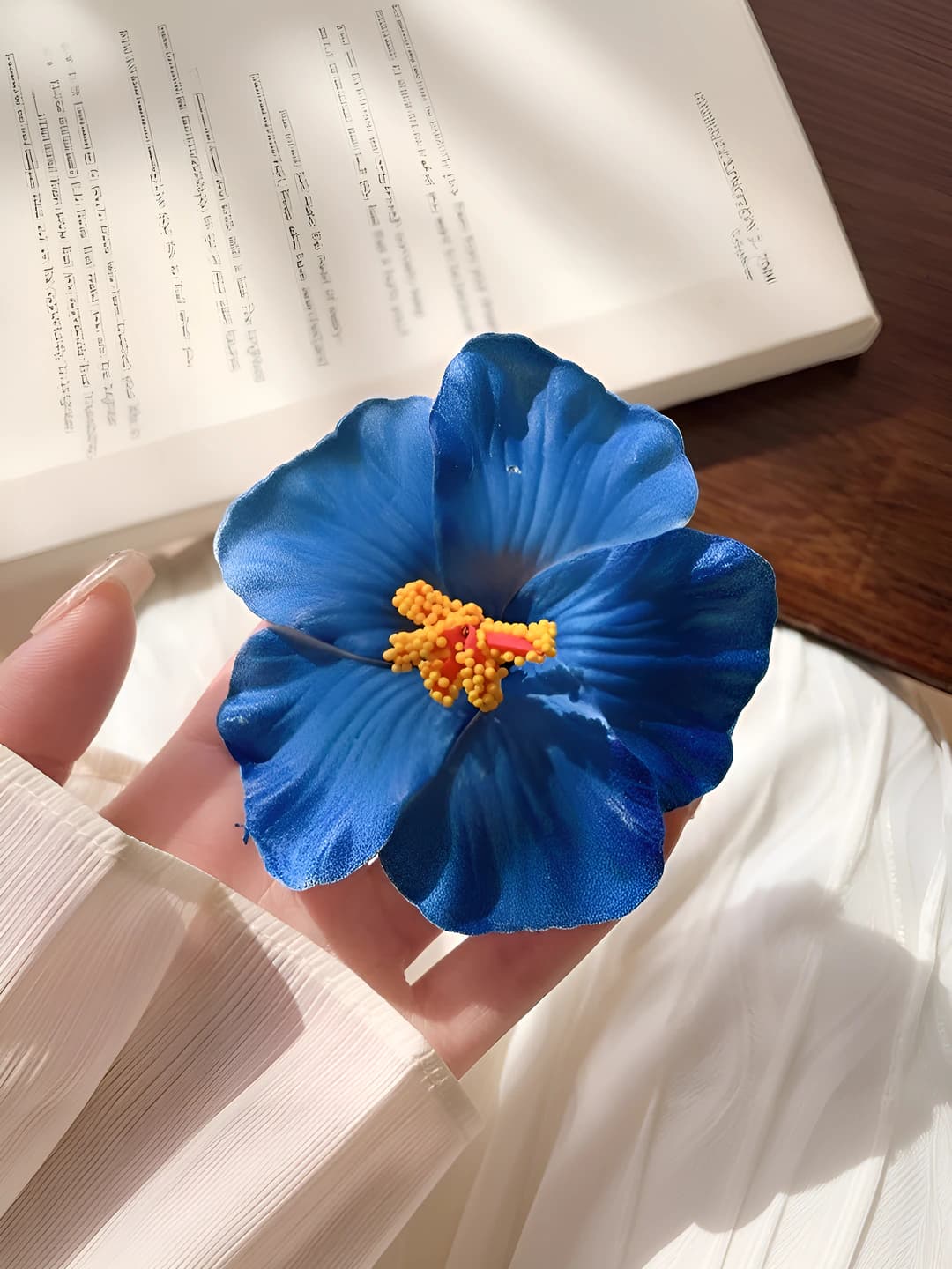 4# Blue plumeria hair clip ~9.5 cm
