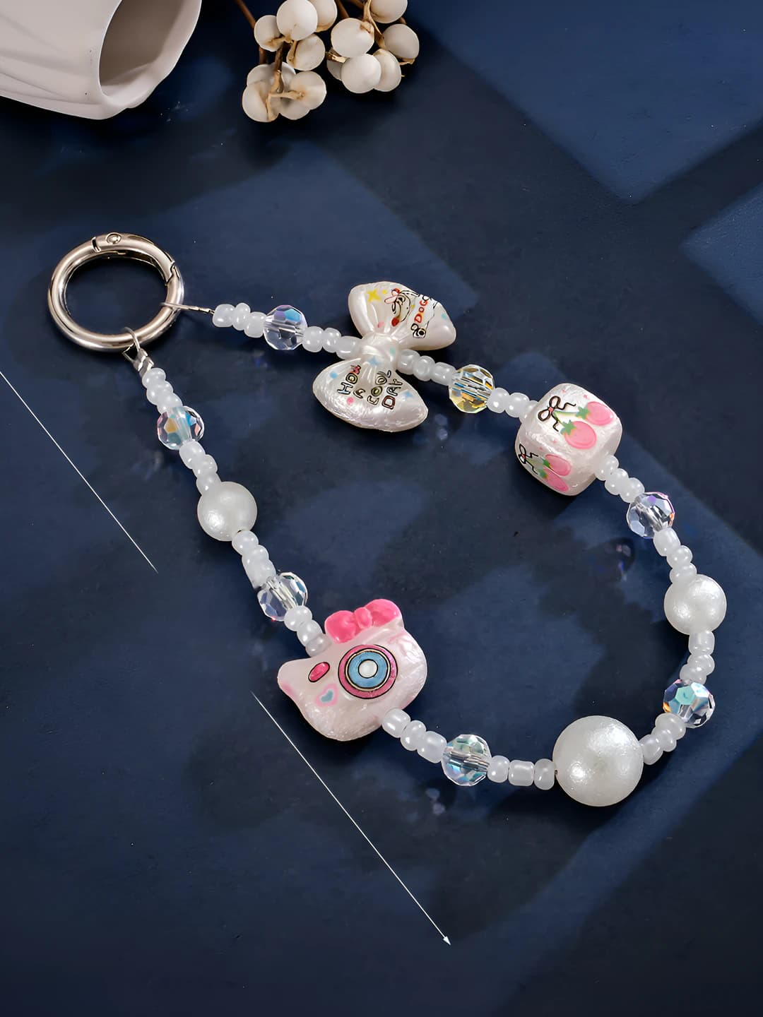 K6334 Cat camera + square charm