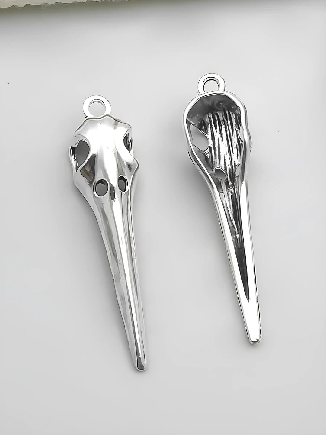 Skull bird head 10x43mm