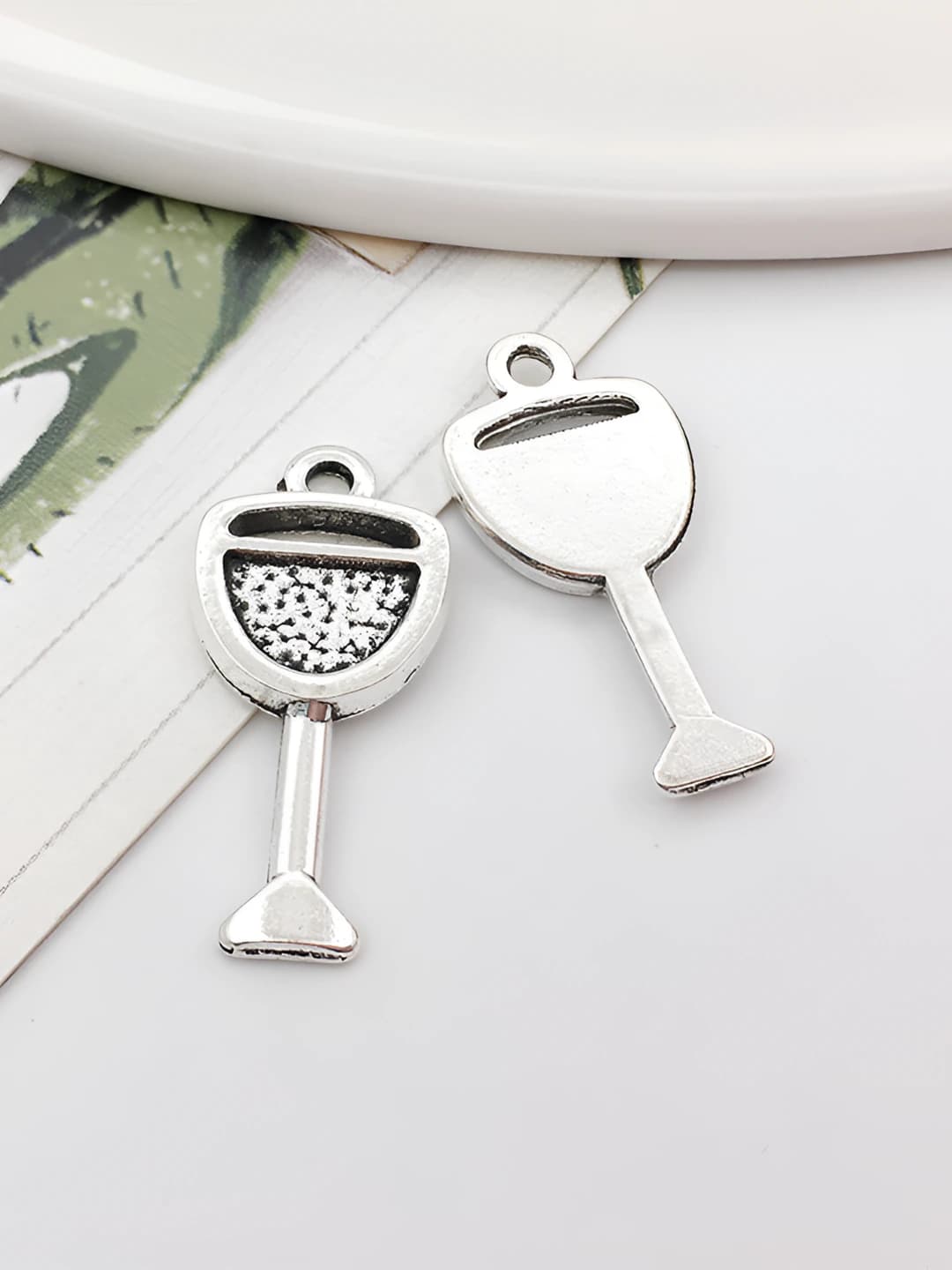 Antique silver, 10552