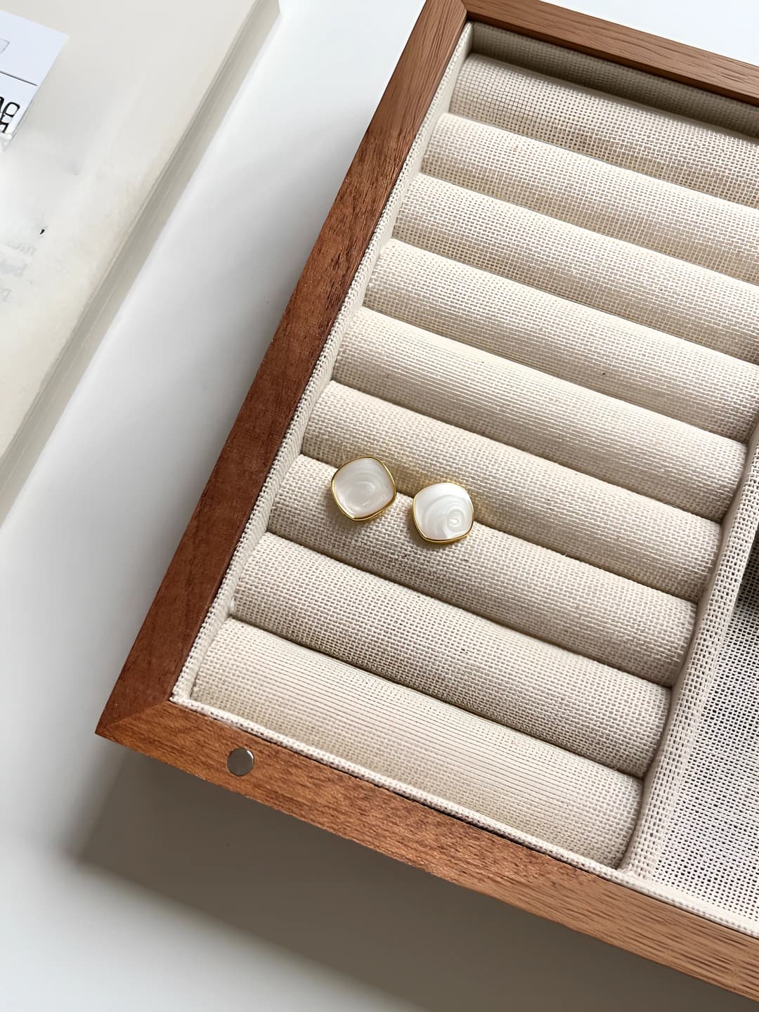 Gold, white enamel