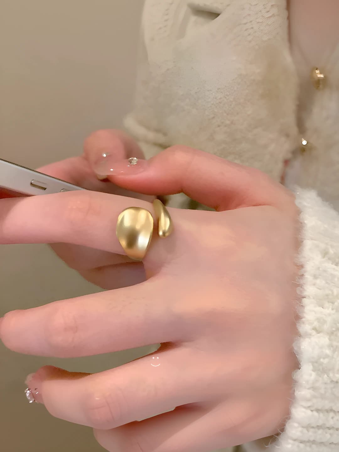 Women's gold matte geometric open ring