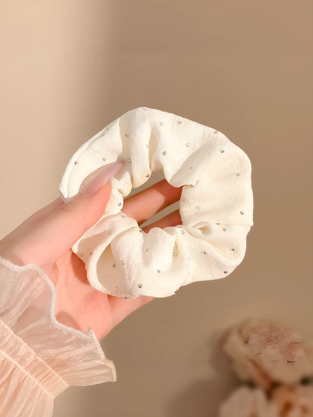 Off-white, rhinestone, 10 cm
