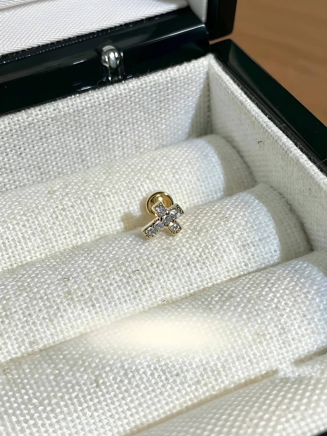 A013501 Coffee gold 0.8*6mm