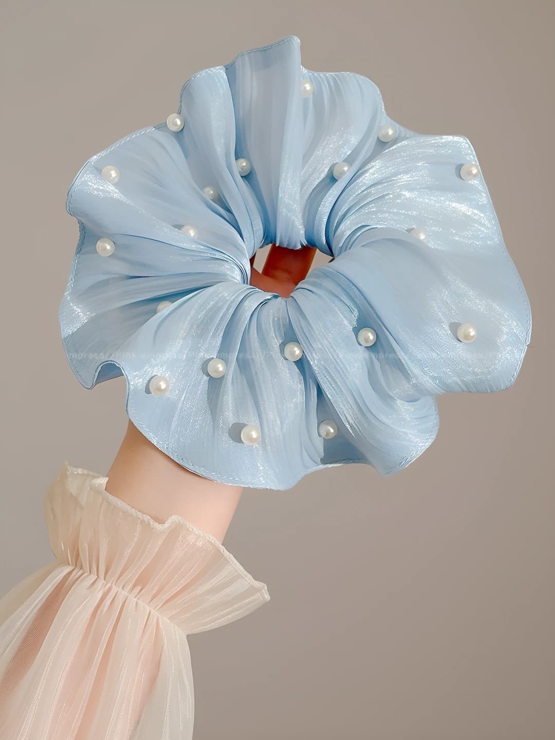 3# Blue pearl ruffle 20 cm