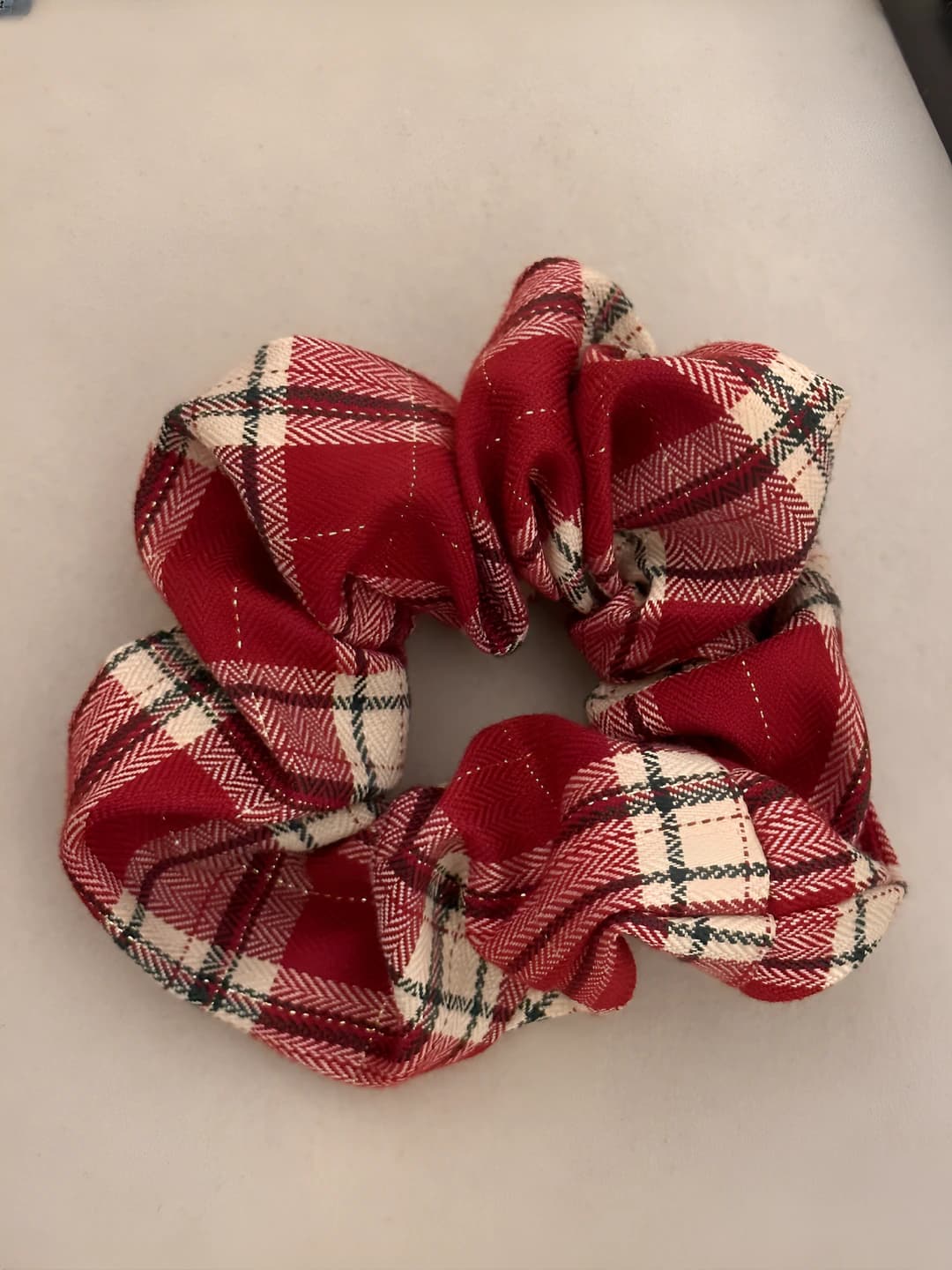 Red, large scrunchie