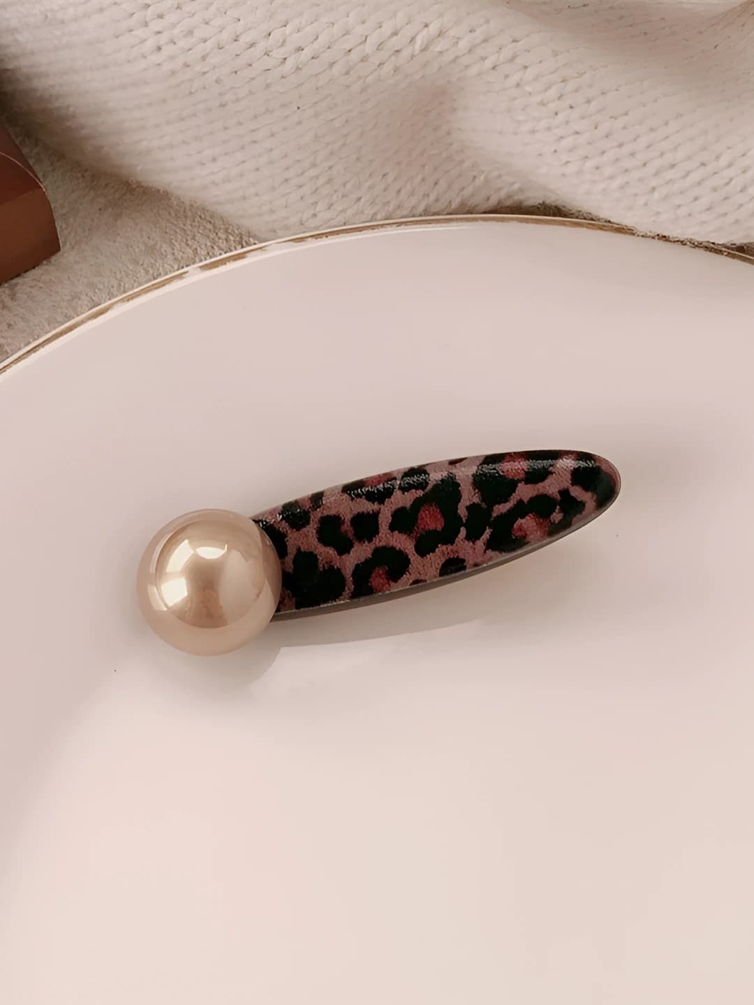 Drop leopard