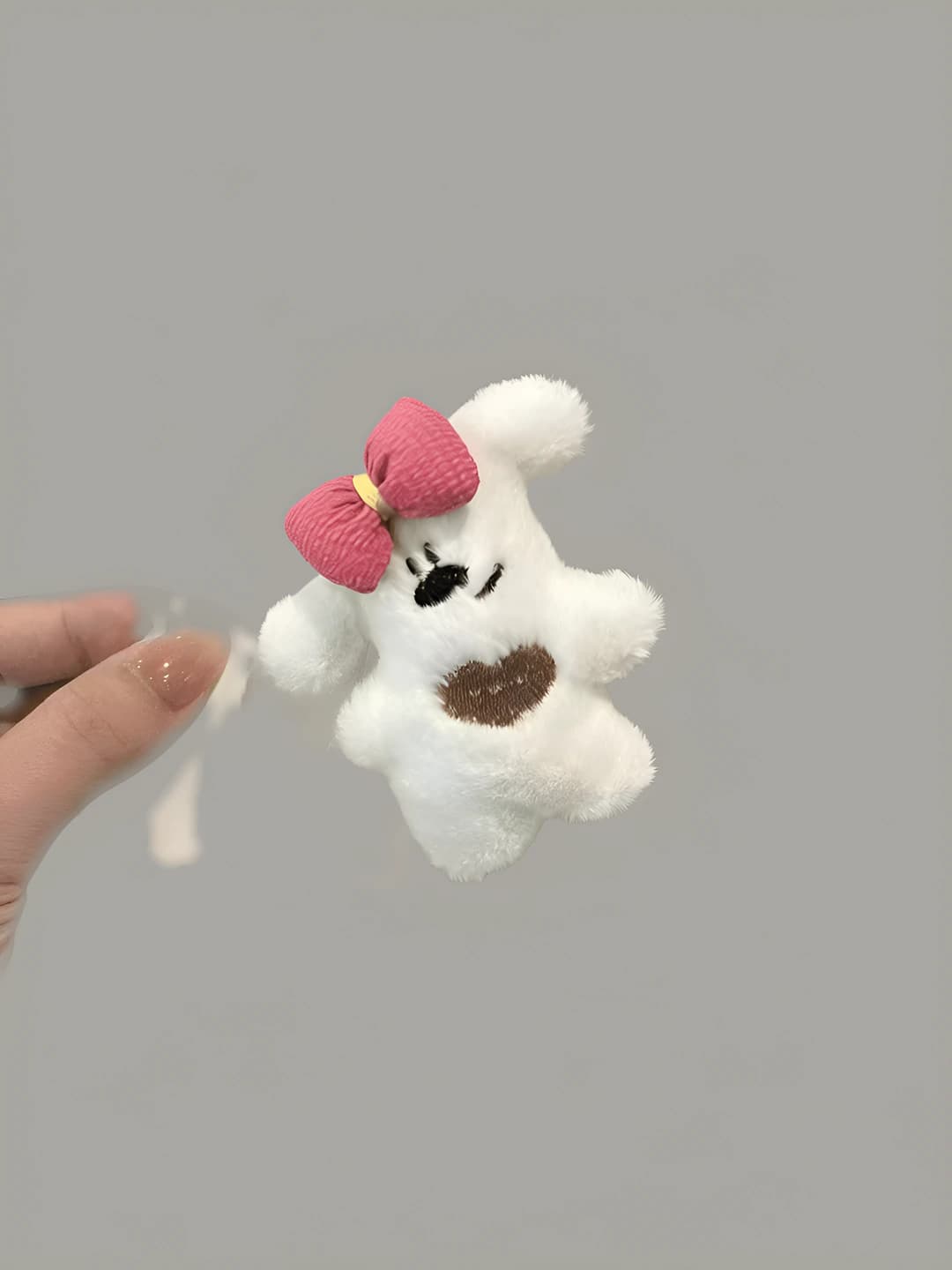 White bear clip