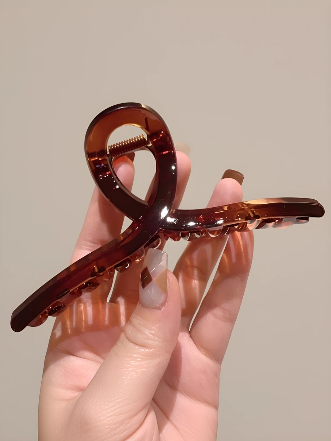 Amber brown, 13 cm