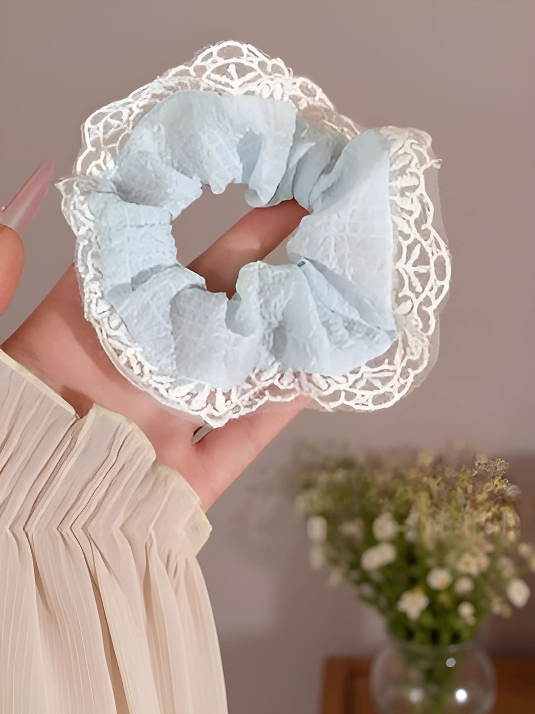 Blue lace scrunchie 10 cm