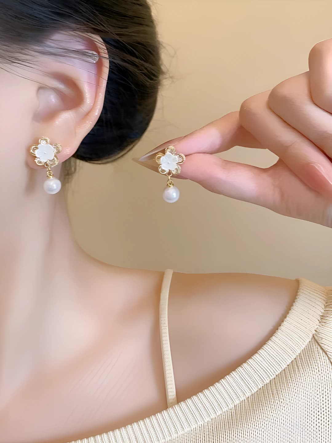 7# Floral earrings - E6360 gold