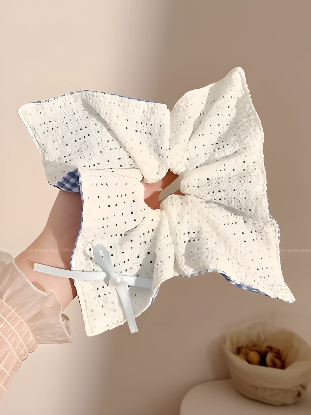 1# Blue plaid lace double-sided-square 24 cm