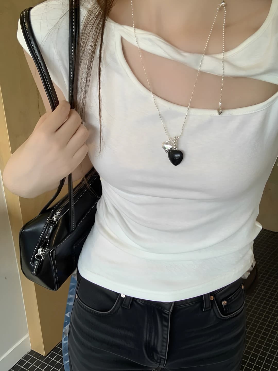 XL1878-1 Black