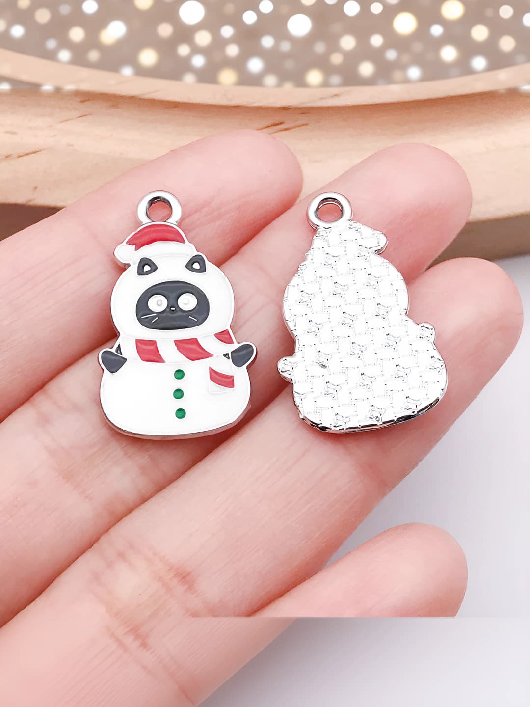 White K white snowman 25x15mm-1.45g