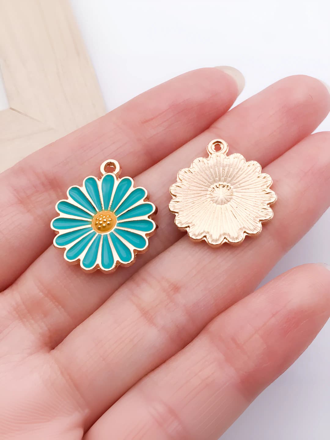 Голубая подсолнух подвеска 18x21mm